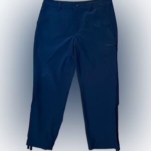 Eddie Bauer Stretch Ripstop Crop Women’s Navy Blue Pants Size 6